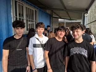 Img4.jpg